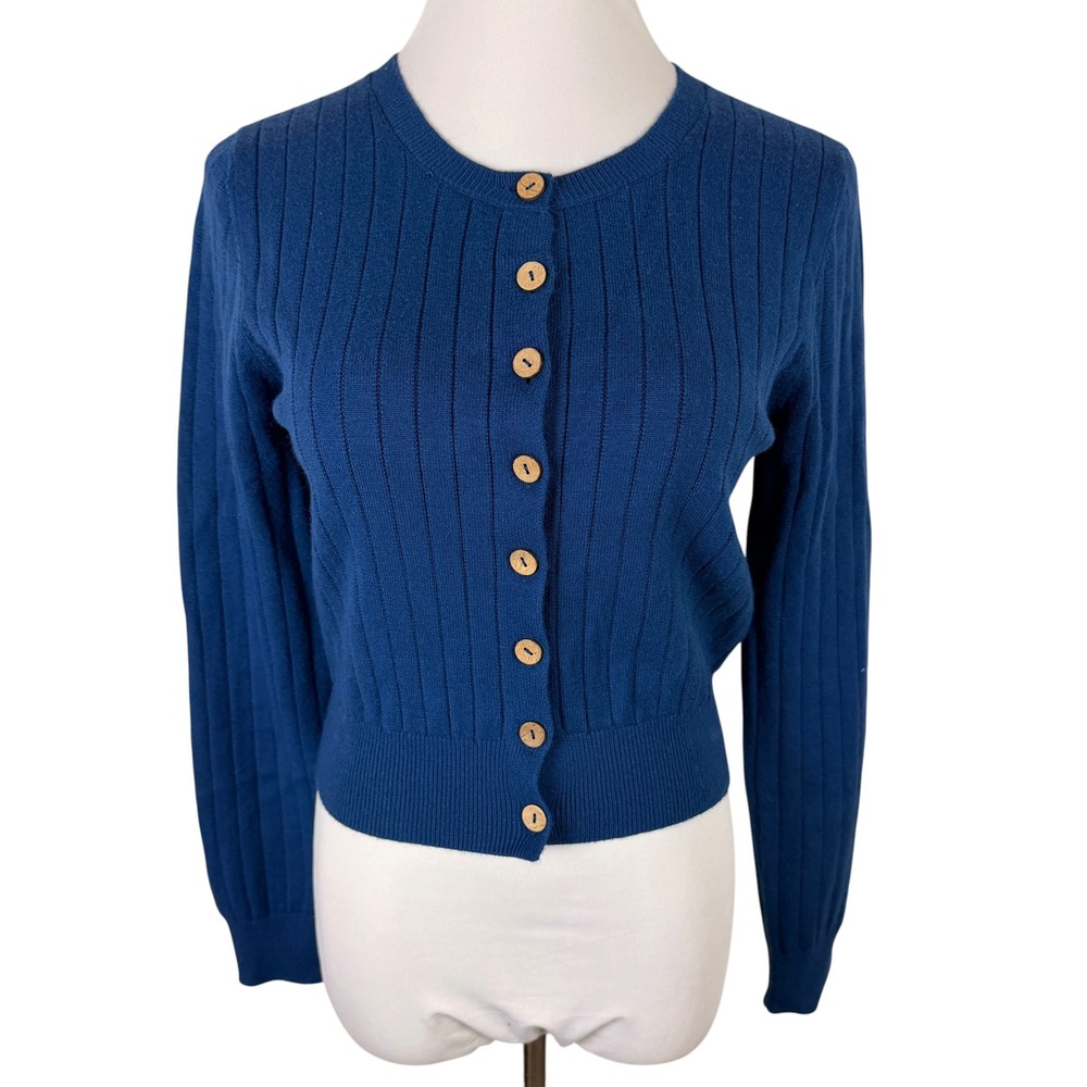 Forever 21 Women's Large Blue Ribbed Knit Cropped Cardigan Sweater Wood Button